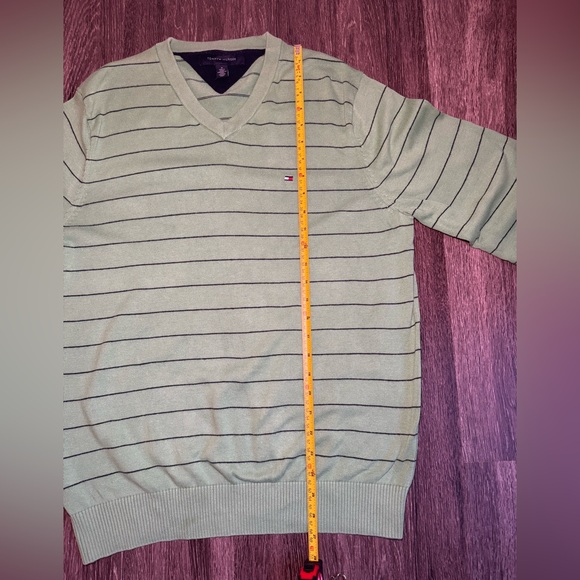Tommy Hilfiger Men's Green and Blue Jumper Size M - Picture 2 of 7
